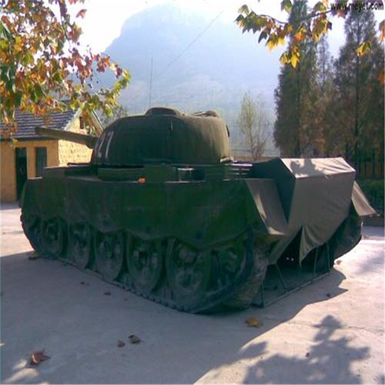 永仁大型充气坦克